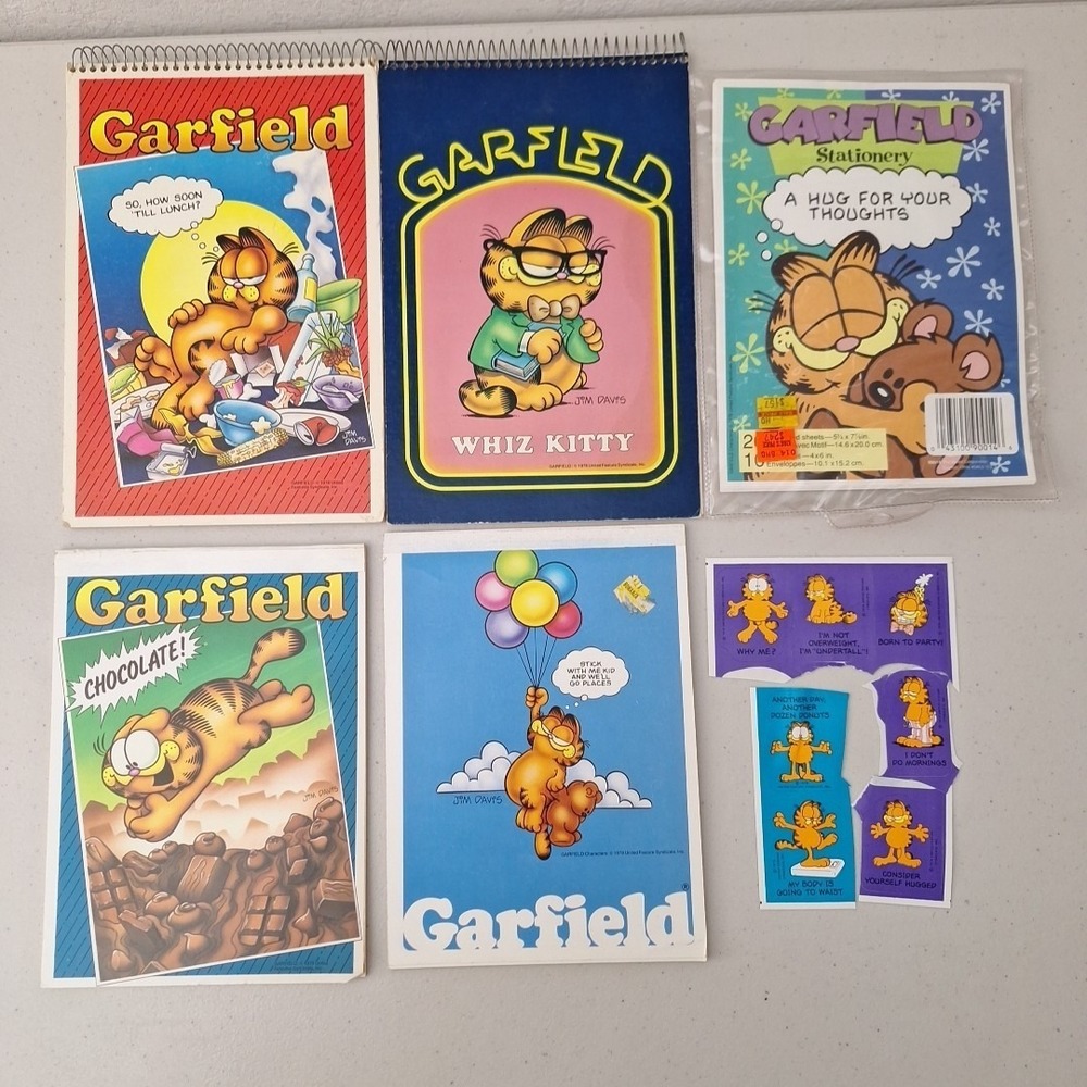 Vintage 1978 Mead Garfield Cat Stationary Note Pads Writing Tablets Sticker Set